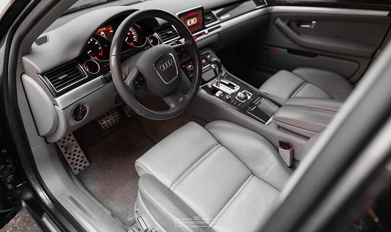 Audi S8 2007