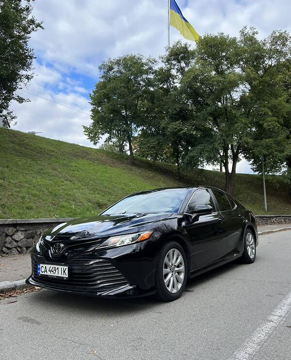 Toyota Camry 2017