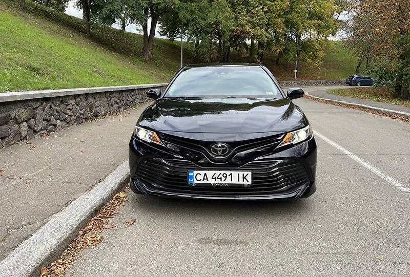 Toyota Camry 2017