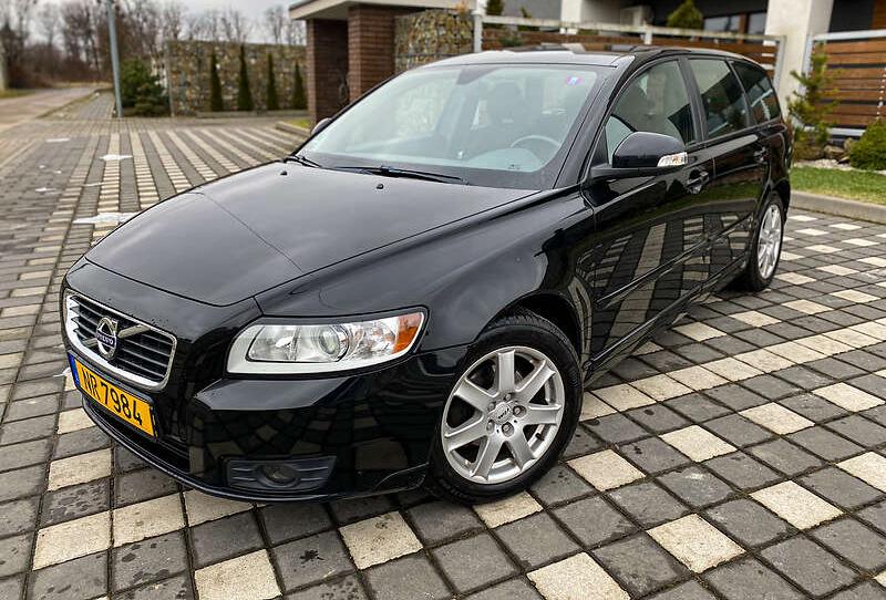 Volvo V50 D2 2011