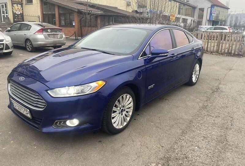 Ford Fusion 2016