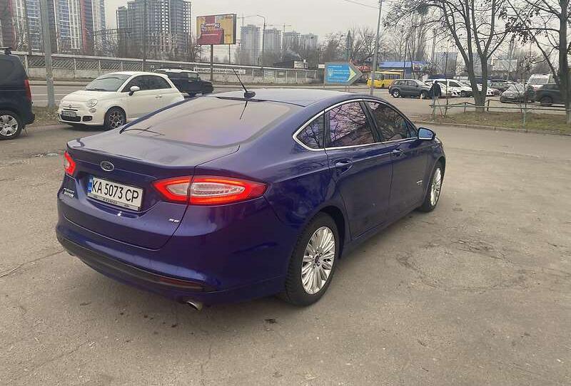 Ford Fusion 2016