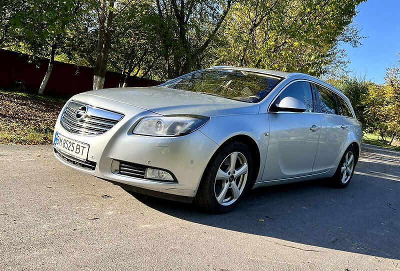 Opel Insignia 2011