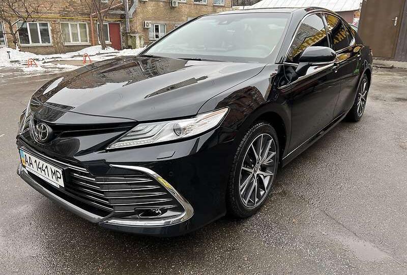 Toyota Camry Premium 2021