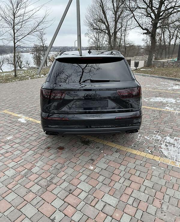 Audi Q7 2018