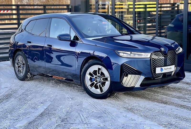 BMW iX 2021
