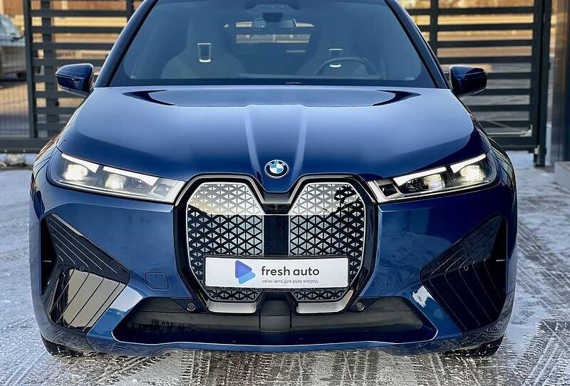 BMW iX 2021
