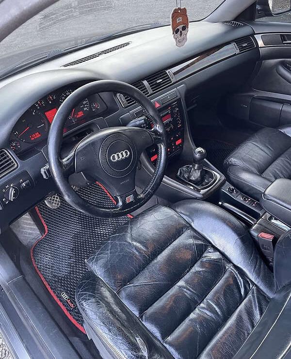 Audi A6 2000