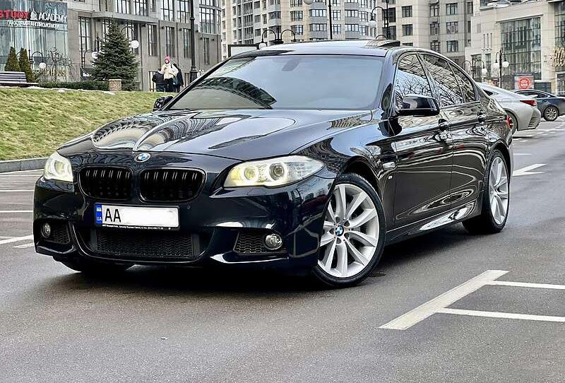 BMW 5 Series 2011