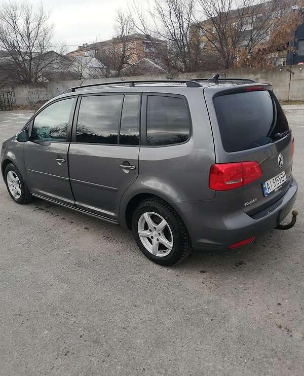 Volkswagen Touran 2013