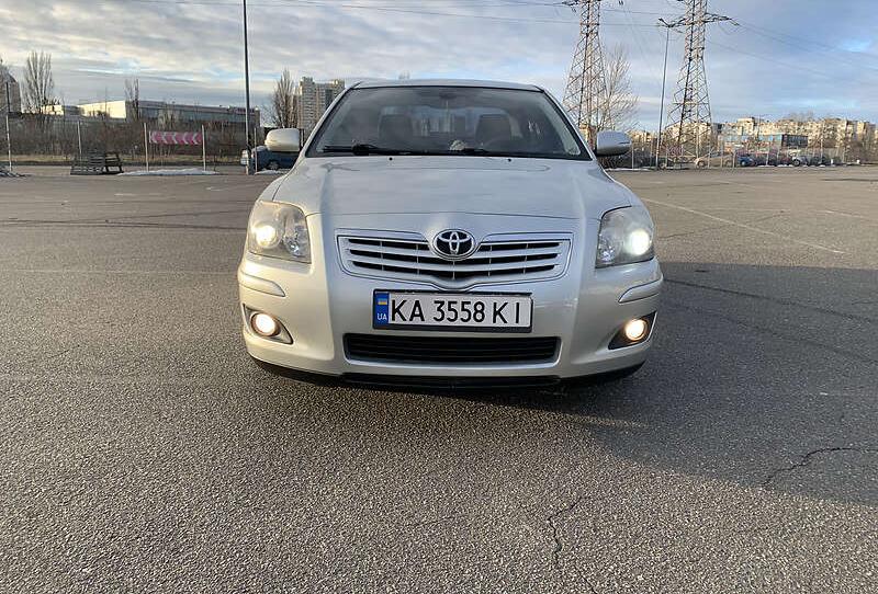 Toyota Avensis 2008
