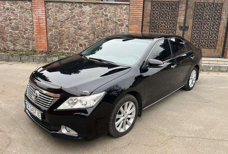 Toyota Camry 2011