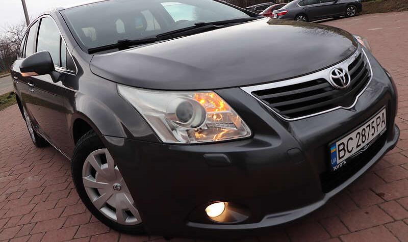 Toyota Avensis 190 2010