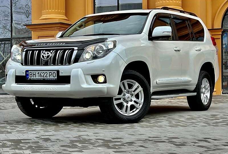 Toyota Land Cruiser Prado 150 O F F I C I A L.4.0 2010