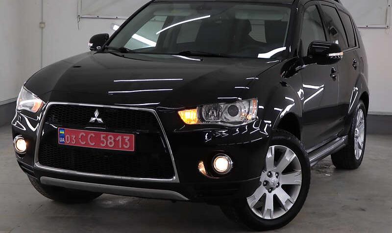Mitsubishi Outlander XL AWD ROKFORD ROSQATE  2012